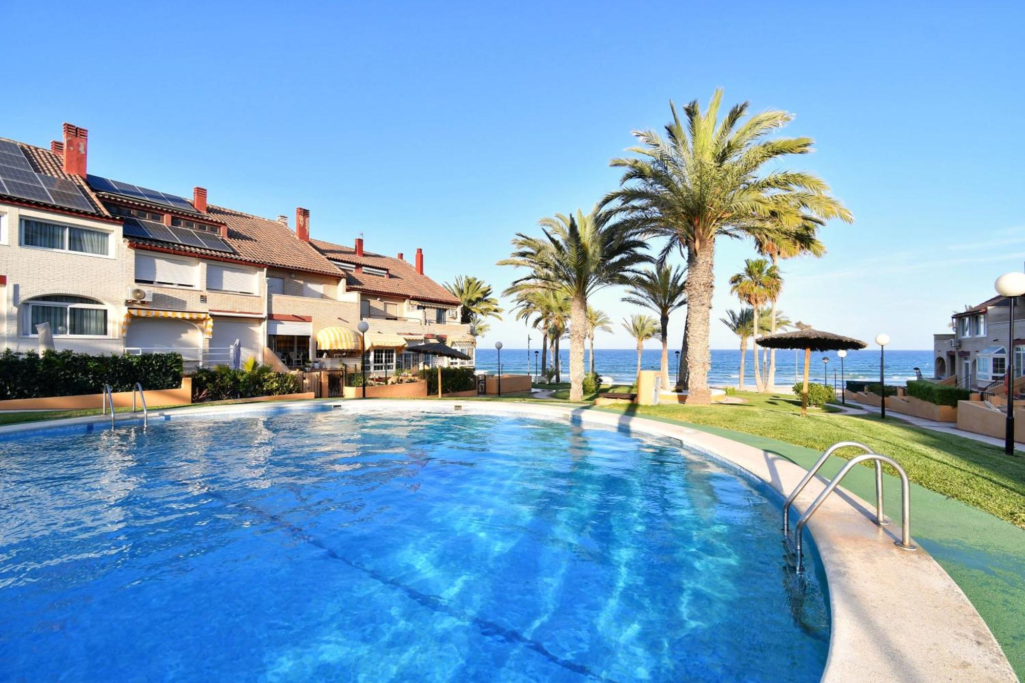 Muchavista Playa Alicante เอลกัมเปโญ ภายนอก รูปภาพ